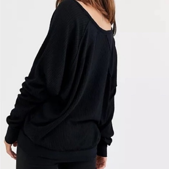 Free People Santa Clara Thermal Top Black XS oversized 30% off w like - Picture 2 of 9